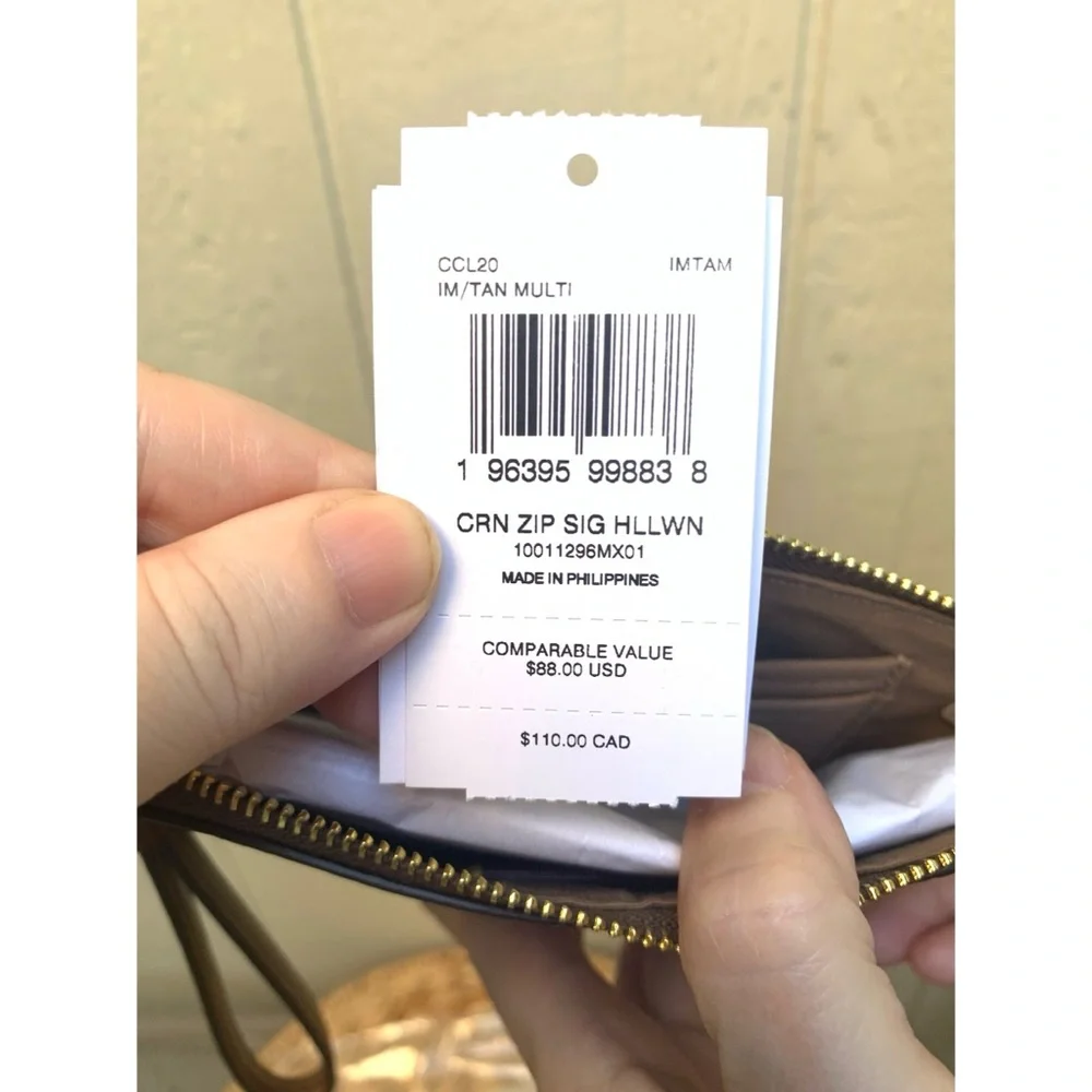 Coach Halloween Corner Zip Wristlet in Signature Canvas - Picture 8 of 11